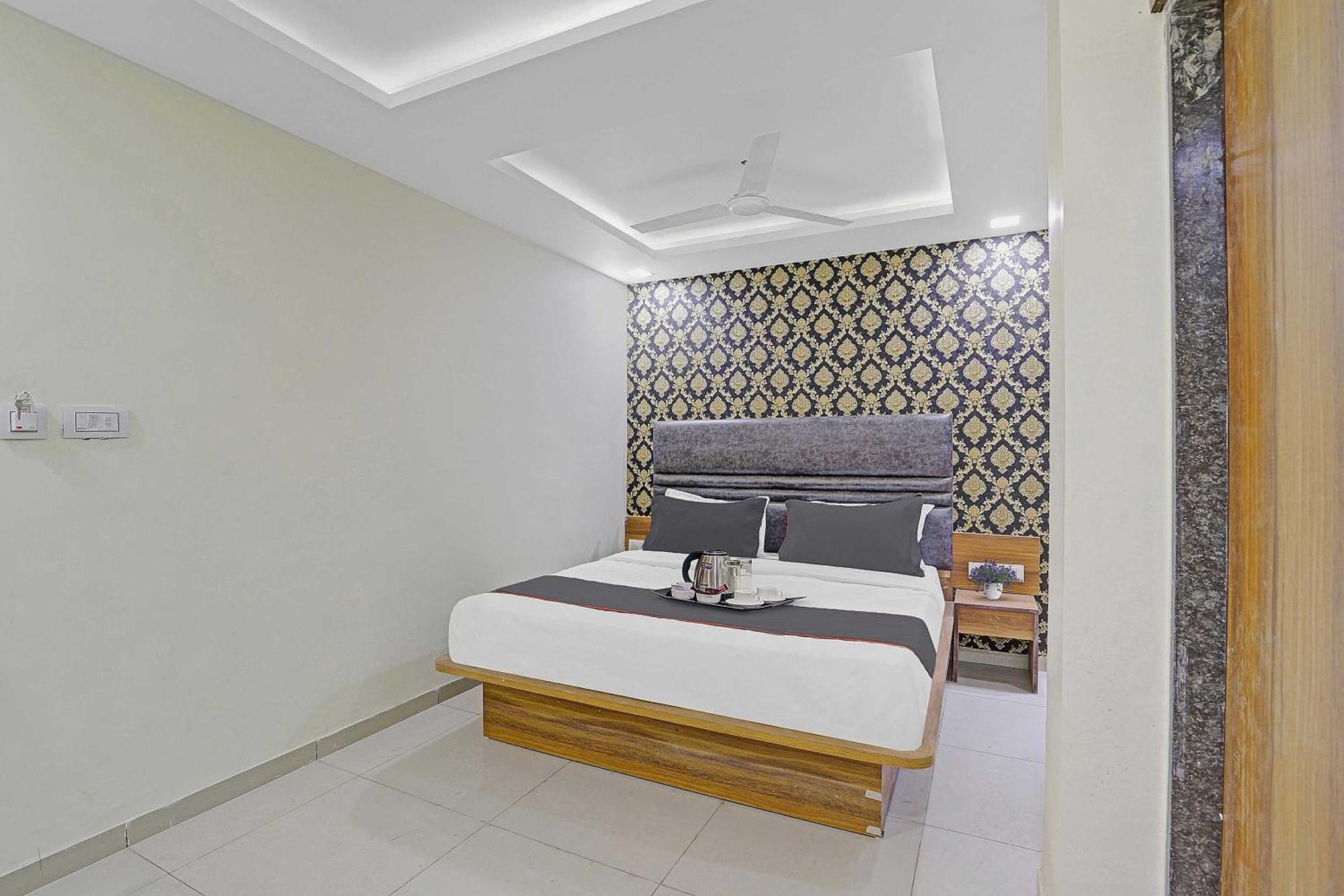 Hotel O Hill View Vadodara Exterior foto